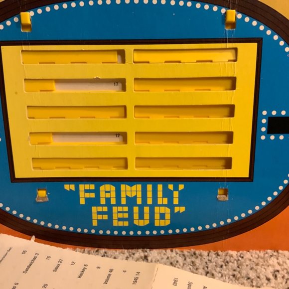 Milton Bradley Family Feud Game 1977 Edition - Picture 7 of 11